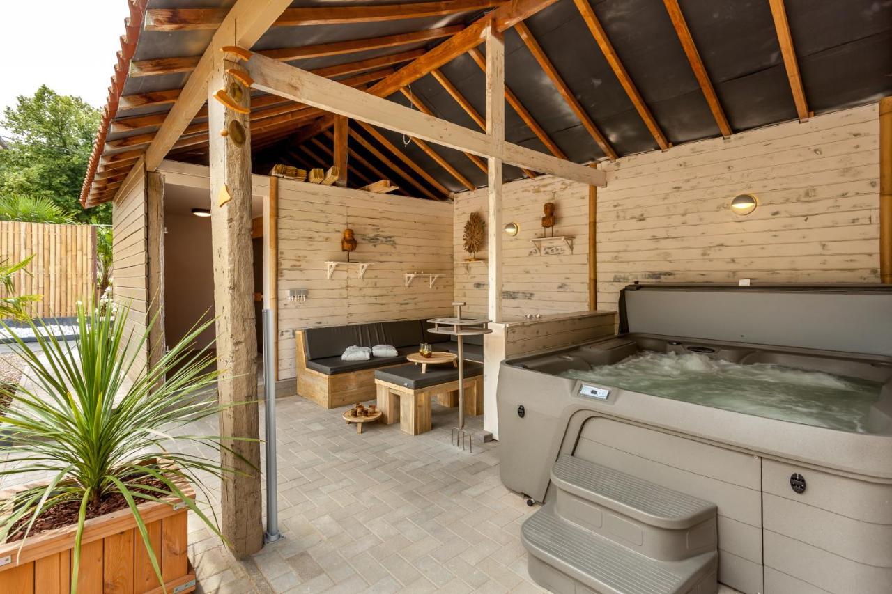 Een Prachtige En Luxueuze Vakantiewoning Dat Is Hof Leskensdaele เคราร์ดชแบร์เคน ภายนอก รูปภาพ